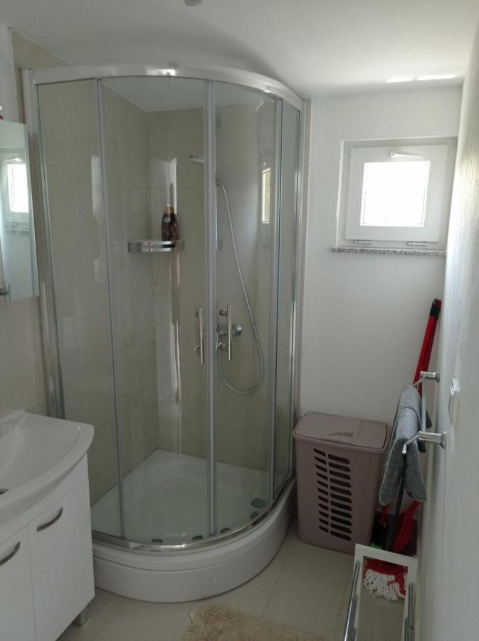 Appartement Ap Jurisic à Bibinje Extérieur photo